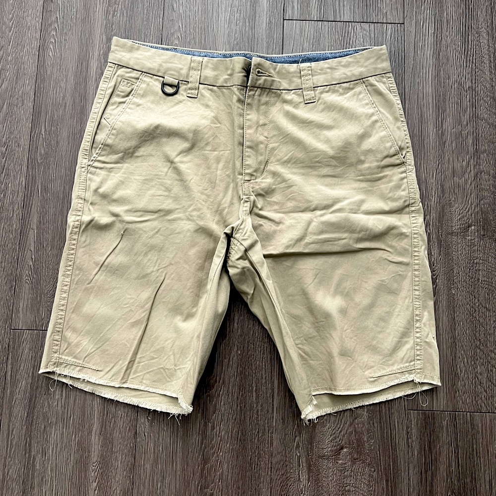 KITH Mercer Chinos tan